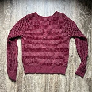 Maroon sweatshirt